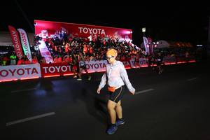 BIB: 
                            <button type="button" onclick="openModal(23008743)" class="btn btn-primary btn-sm float-right btn-popup" data-toggle="modal" data-target=".modal-high-quality">
                        <i class="fas fa-shopping-cart"></i> Add to Cart
                    </button>
                                            <button type="button" onclick="isThisMe(23008743, true)" class="btn btn-success btn-sm float-right btn-popup btn-isme hidden" data-toggle="tooltip" data-placement="bottom" title="นี่คือรูปของคุณใช่ไหม คลิกที่นี่เพื่อเอาเข้าอัลบั้ม">
                        <i class="fas fa-plus"></i> Add to album
                    </button>
                    <button type="button" onclick="isThisMe(23008743, false)" class="btn btn-warning btn-sm float-right btn-popup btn-isnotme hidden">
                        <i class="fas fa-ban"></i> Remove from album
                    </button>